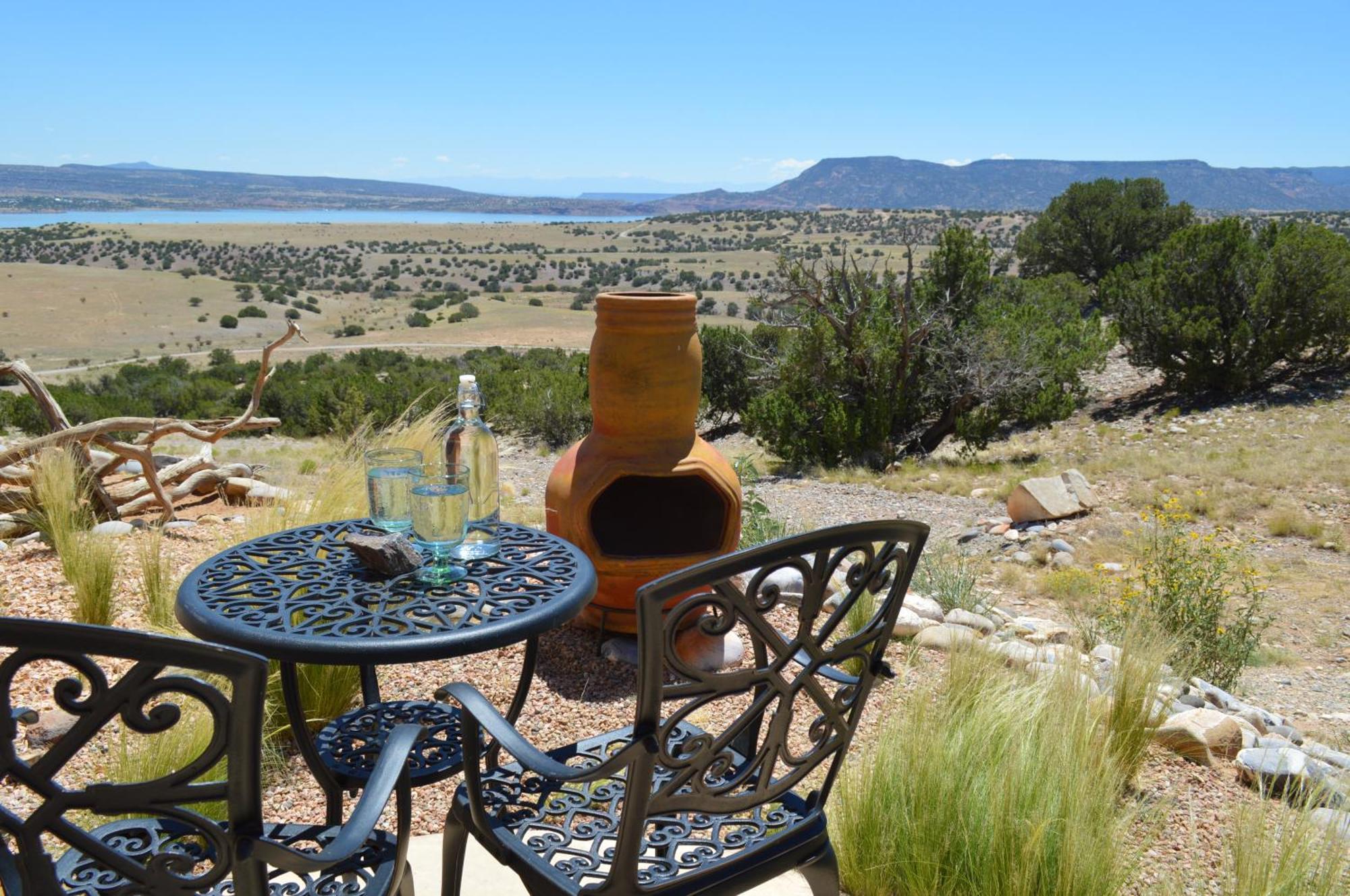 The Grand Hacienda Inn With Breakfast Abiquiu Exterior photo