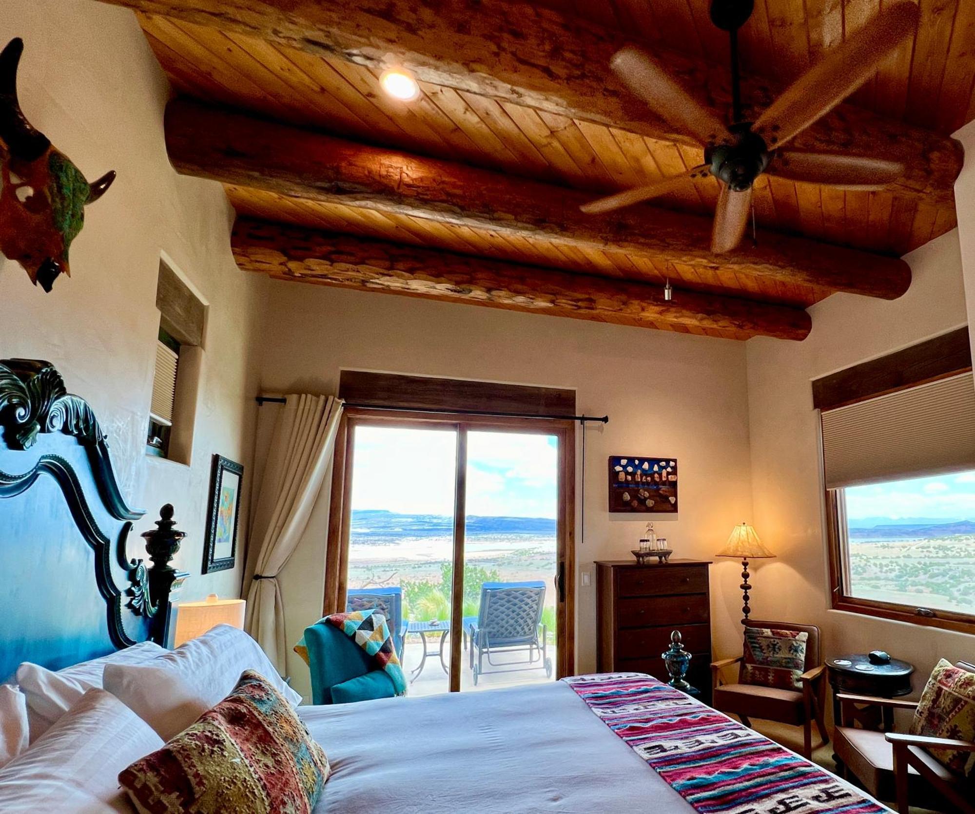 The Grand Hacienda Inn With Breakfast Abiquiu Exterior photo