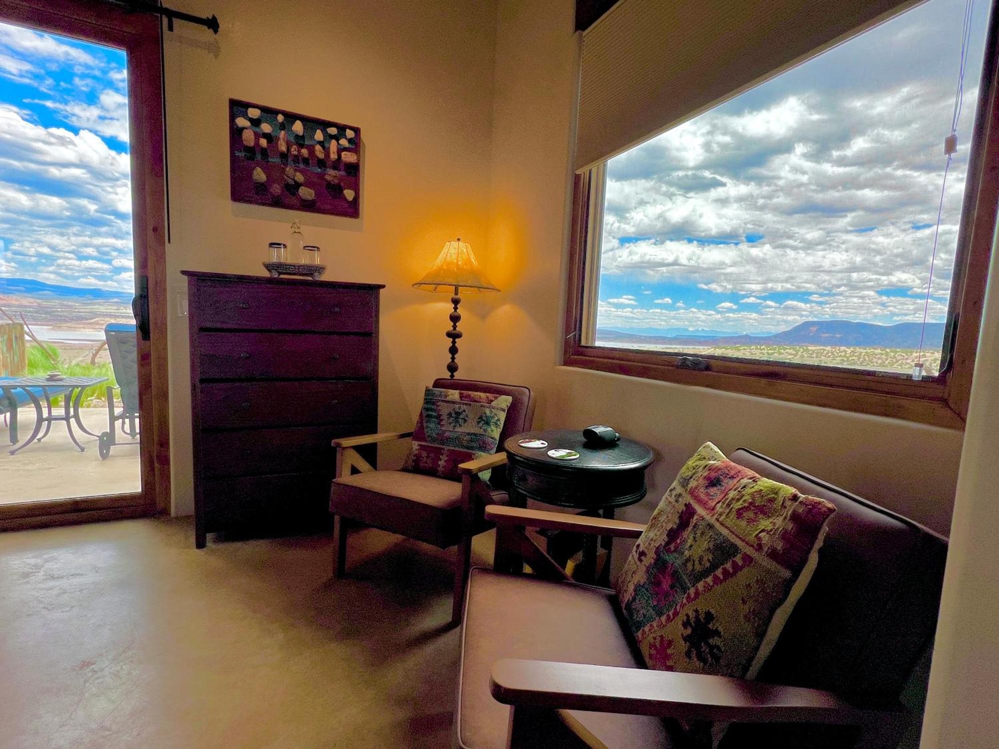The Grand Hacienda Inn With Breakfast Abiquiu Exterior photo